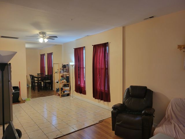 1339 W 31st Street, Chicago, IL 60608