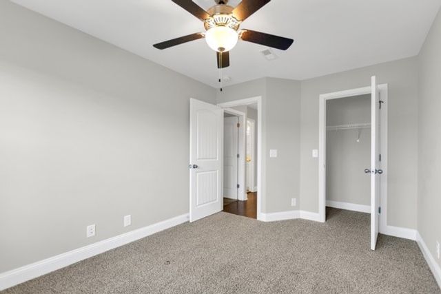 506 Latham Ct, Clarksville, TN 37043
