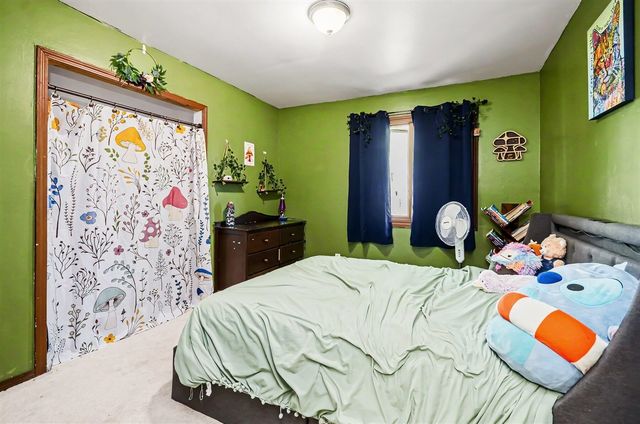 22531 Leewright Avenue, Southfield, MI 48033