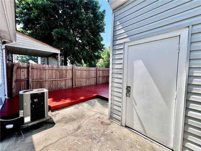 5309 Grand Lake CRES, Virginia Beach, VA 23462