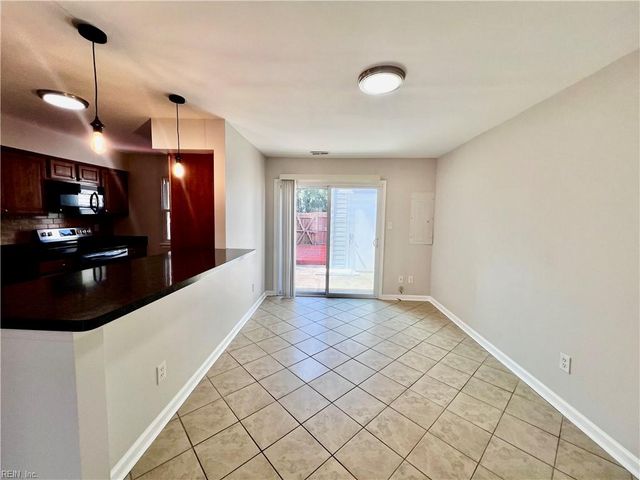 5309 Grand Lake CRES, Virginia Beach, VA 23462