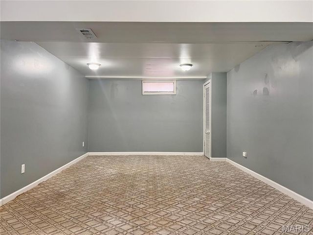 1239 Peggy Court, St Louis, MO 63147