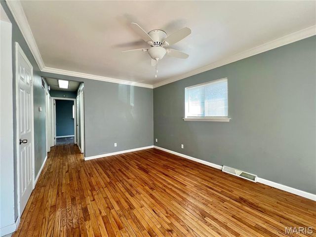 1239 Peggy Court, St Louis, MO 63147