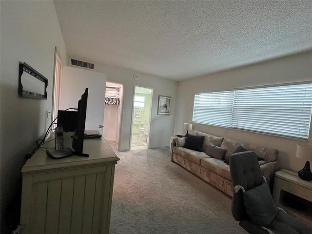 333 NE 21st Avenue 318, Deerfield Beach, FL 33441