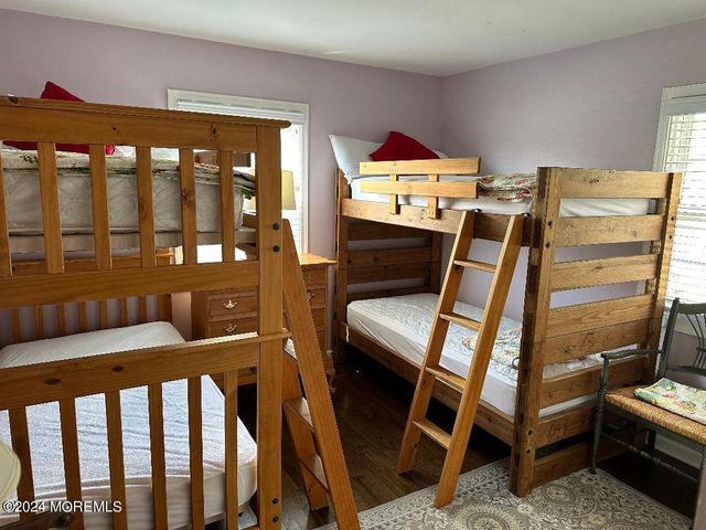 288 Periagua Lane, Mantoloking, NJ 08738