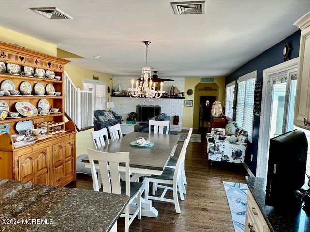 288 Periagua Lane, Mantoloking, NJ 08738