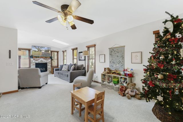 7276 Winding Brook Road, Perrysburg, OH 43551