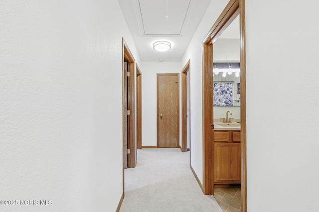 7276 Winding Brook Road, Perrysburg, OH 43551