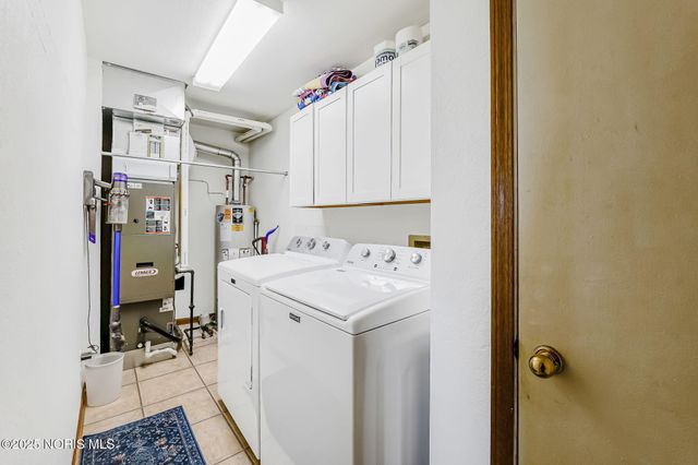 7276 Winding Brook Road, Perrysburg, OH 43551