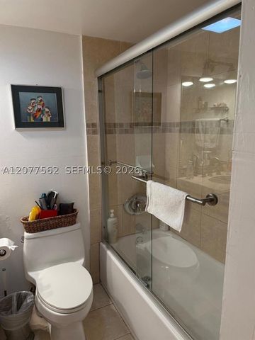 540 Brickell Key Dr 910, Miami, FL 33131