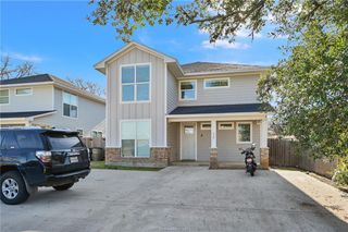 313 Fairway Drive A, Bryan, TX 77801