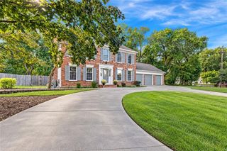 7900 Sagamore Road, Leawood, KS 66206