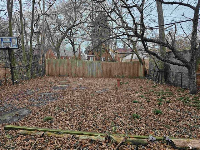 18635 Saint Louis Street, Detroit, MI 48234