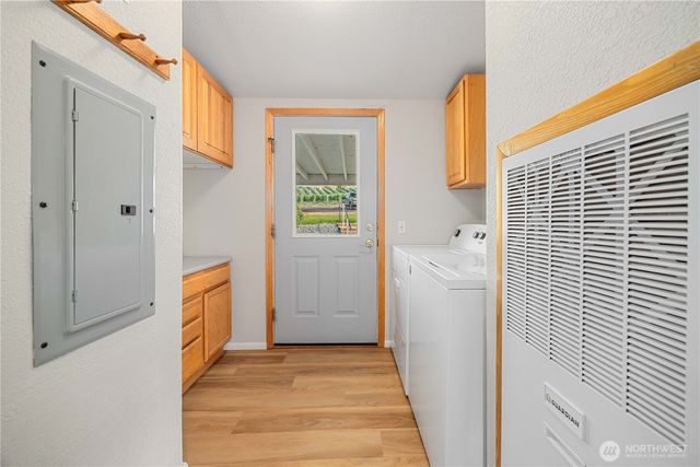 744 Wapato Lake Road, Manson, WA 98831