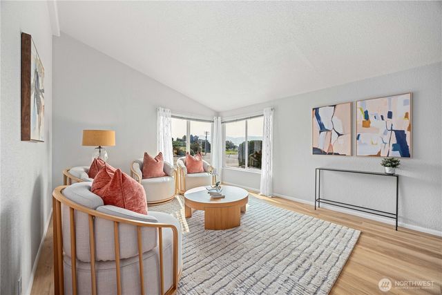 744 Wapato Lake Road, Manson, WA 98831