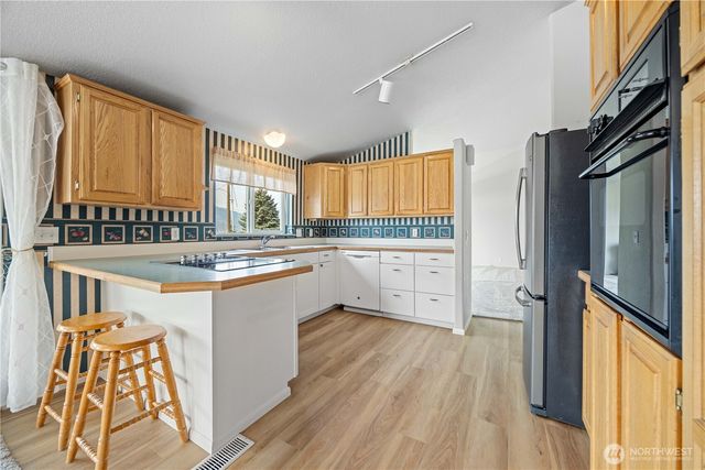 744 Wapato Lake Road, Manson, WA 98831