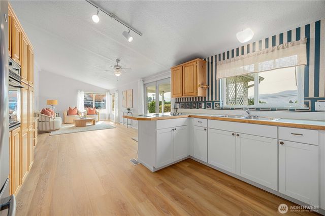 744 Wapato Lake Road, Manson, WA 98831