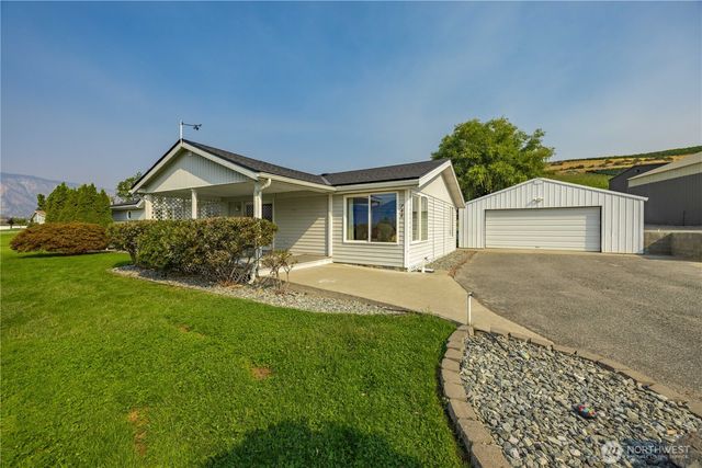 744 Wapato Lake Road, Manson, WA 98831