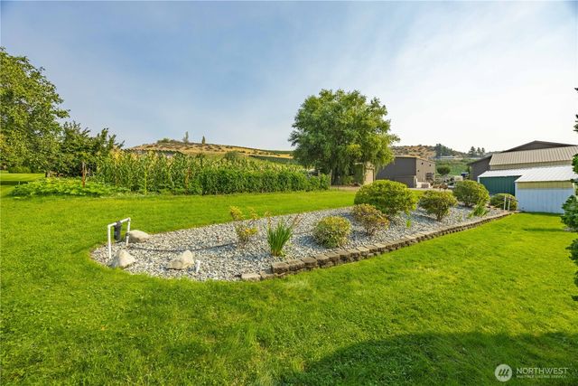 744 Wapato Lake Road, Manson, WA 98831