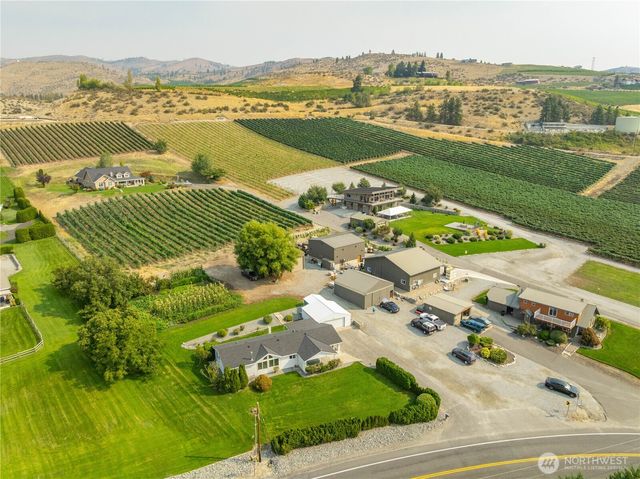 744 Wapato Lake Road, Manson, WA 98831