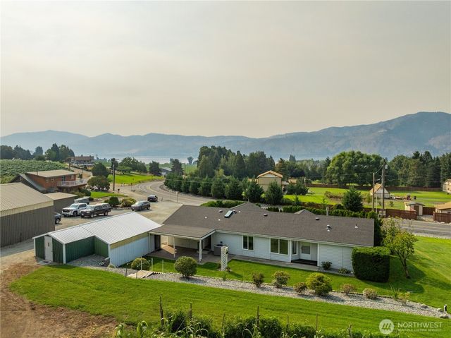 744 Wapato Lake Road, Manson, WA 98831