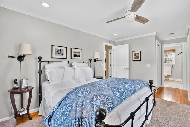 118 Blueberry Hill Rd, Longmeadow, MA 01106