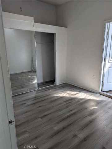643 E Broadway, Long Beach, CA 90802