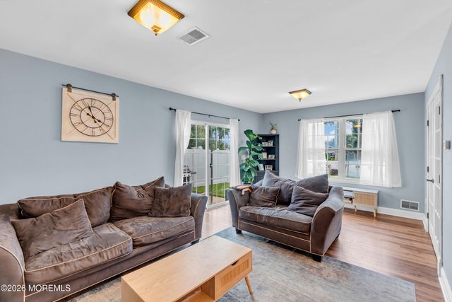 4 W Pier, Brick, NJ 08723