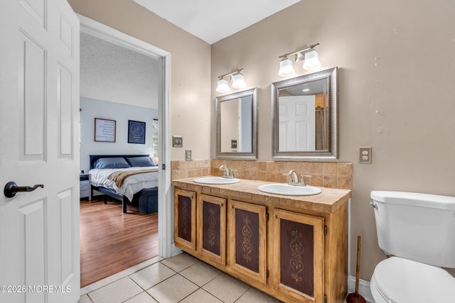 4 W Pier, Brick, NJ 08723