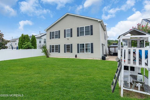 4 W Pier, Brick, NJ 08723