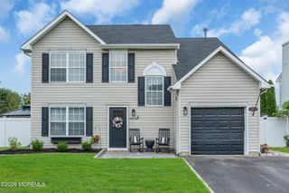 4 W Pier, Brick, NJ 08723
