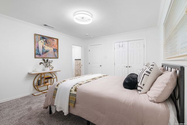 9263 Cinchona Trl, Garden Ridge, TX 78266
