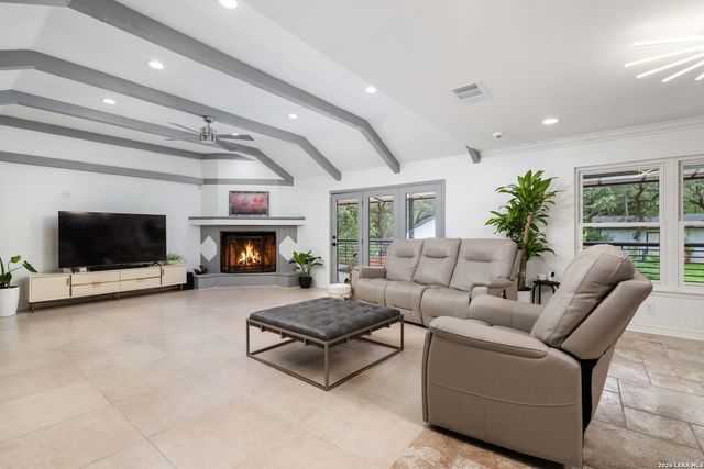 9263 Cinchona Trl, Garden Ridge, TX 78266