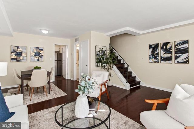 3827 KELLER AVE, Alexandria, VA 22302