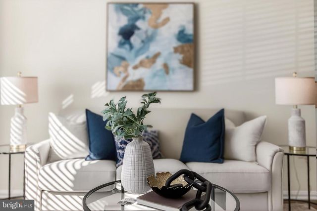 3827 KELLER AVE, Alexandria, VA 22302