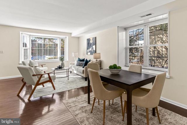 3827 KELLER AVE, Alexandria, VA 22302