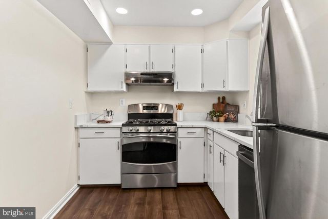 3827 KELLER AVE, Alexandria, VA 22302