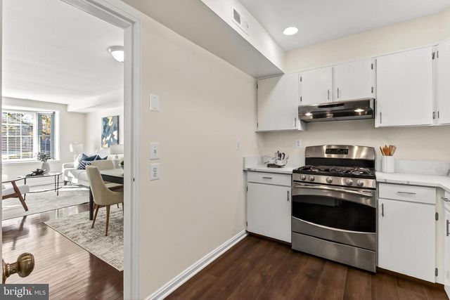 3827 KELLER AVE, Alexandria, VA 22302