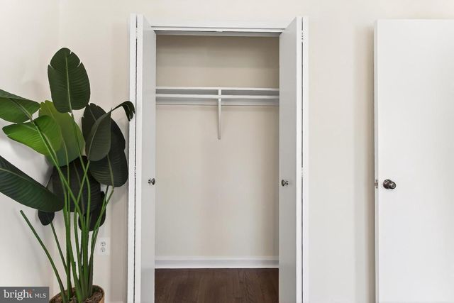 3827 KELLER AVE, Alexandria, VA 22302