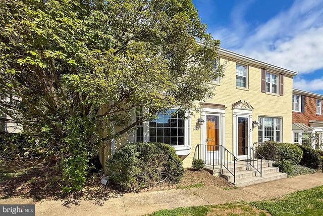 3827 KELLER AVE, Alexandria, VA 22302