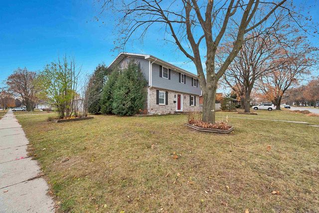 436 E BRIAR LANE, Green Bay, WI 54301