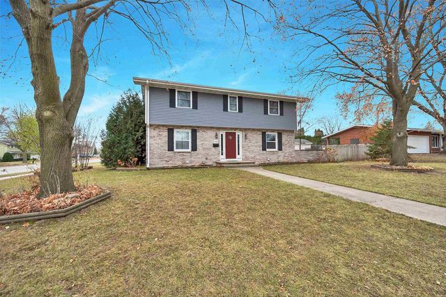 436 E BRIAR LANE, Green Bay, WI 54301