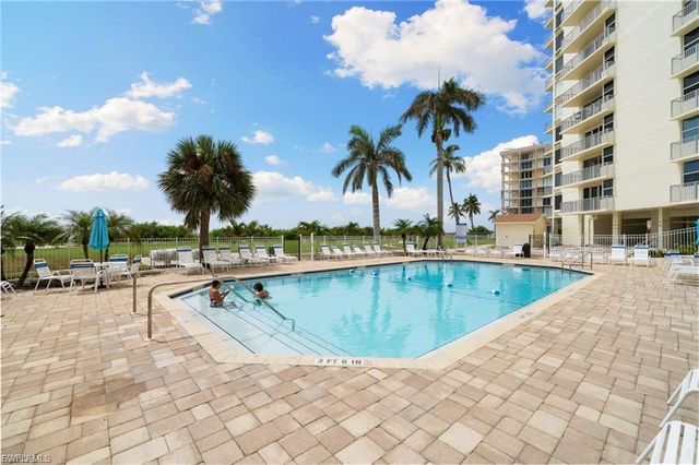 7330 Estero BLVD 301, Fort Myers Beach, FL 33931