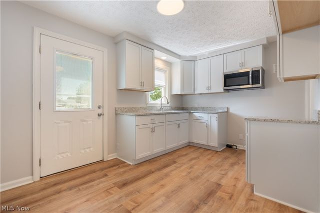 3008 Helen Place NW, Canton, OH 44708