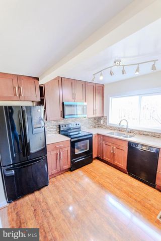 13373 HUNGERFORD PL, Herndon, VA 20170