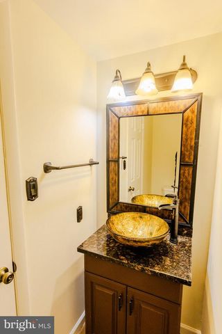 13373 HUNGERFORD PL, Herndon, VA 20170