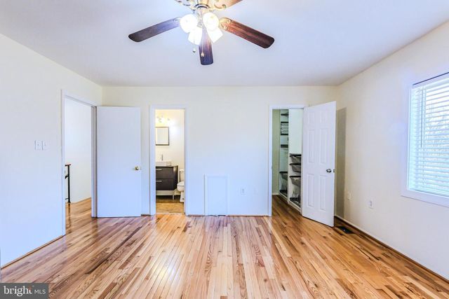 13373 HUNGERFORD PL, Herndon, VA 20170