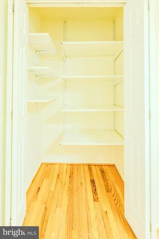 13373 HUNGERFORD PL, Herndon, VA 20170