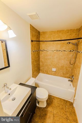 13373 HUNGERFORD PL, Herndon, VA 20170