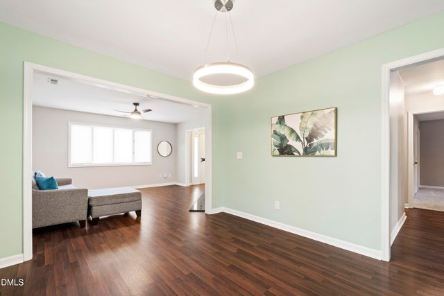 27 Sunflower Court, Durham, NC 27713